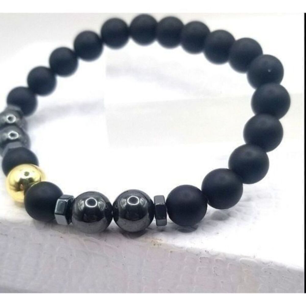 Anti swelling black obsidian stretch stone bracelet.